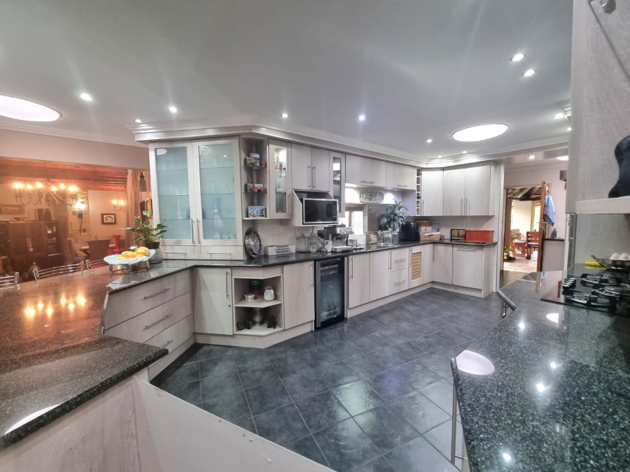 3 Bedroom Property for Sale in Vanderbijlpark SE 4 Gauteng