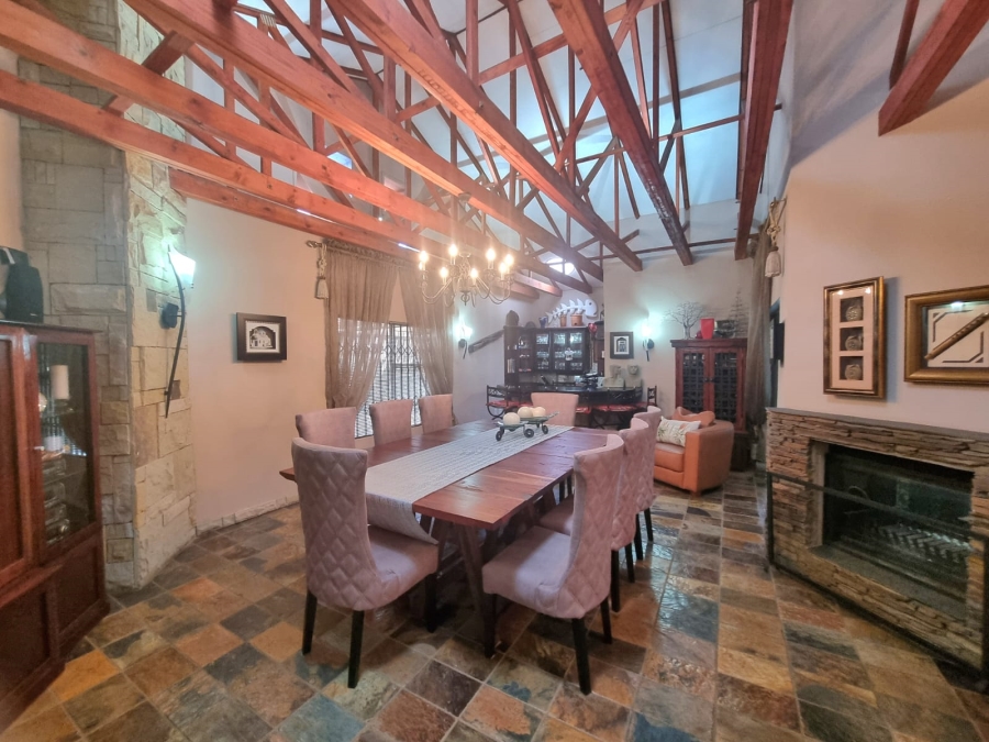 3 Bedroom Property for Sale in Vanderbijlpark SE 4 Gauteng