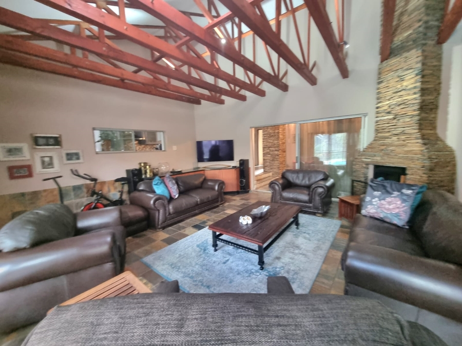 3 Bedroom Property for Sale in Vanderbijlpark SE 4 Gauteng