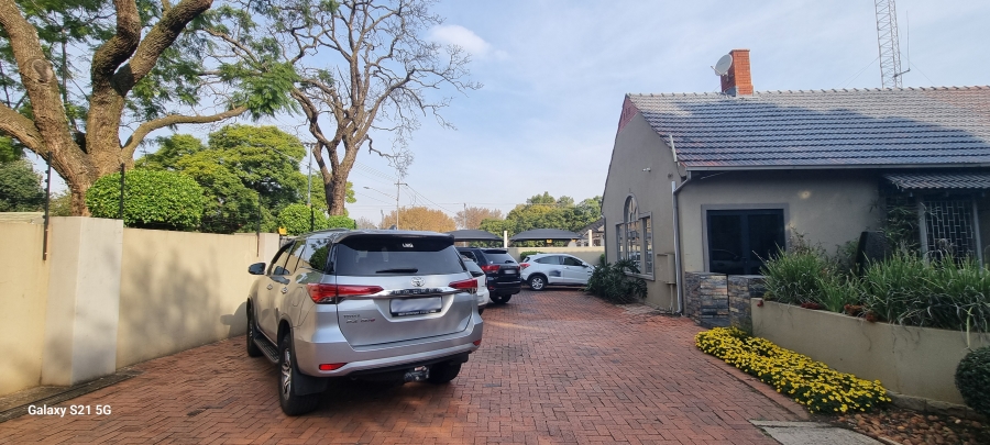6 Bedroom Property for Sale in Arcadia Gauteng