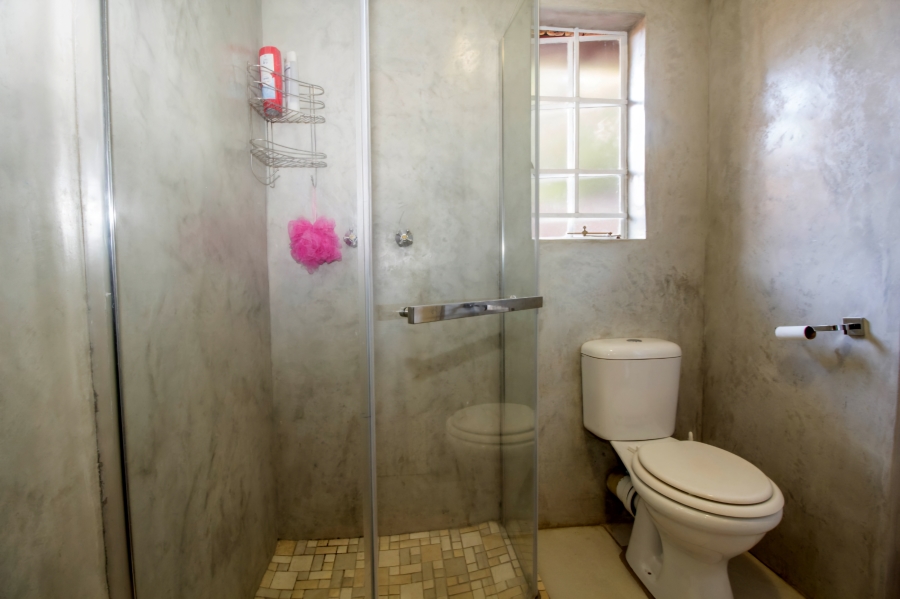 6 Bedroom Property for Sale in Wierda Park Gauteng