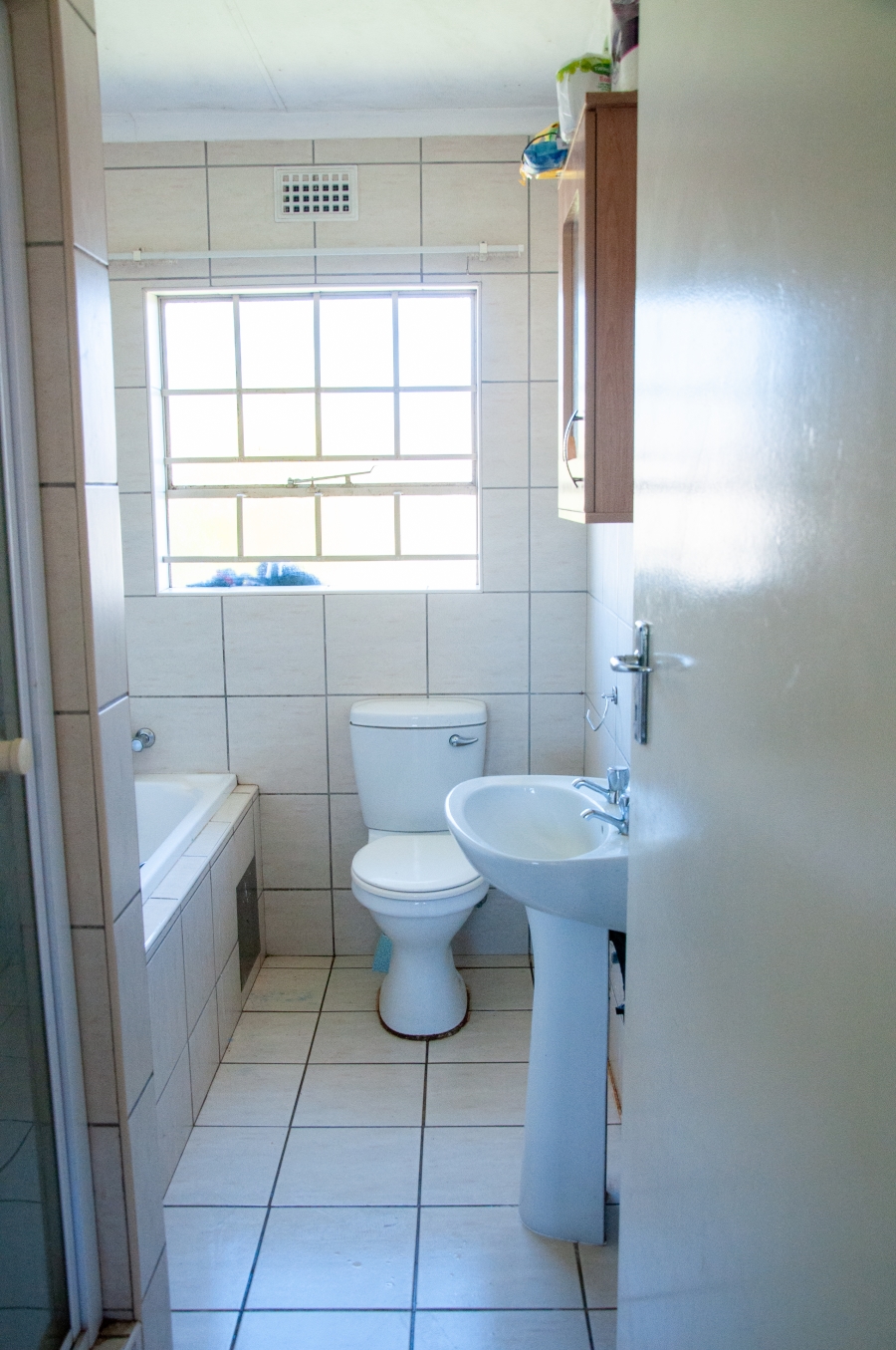 3 Bedroom Property for Sale in Noordwyk Gauteng