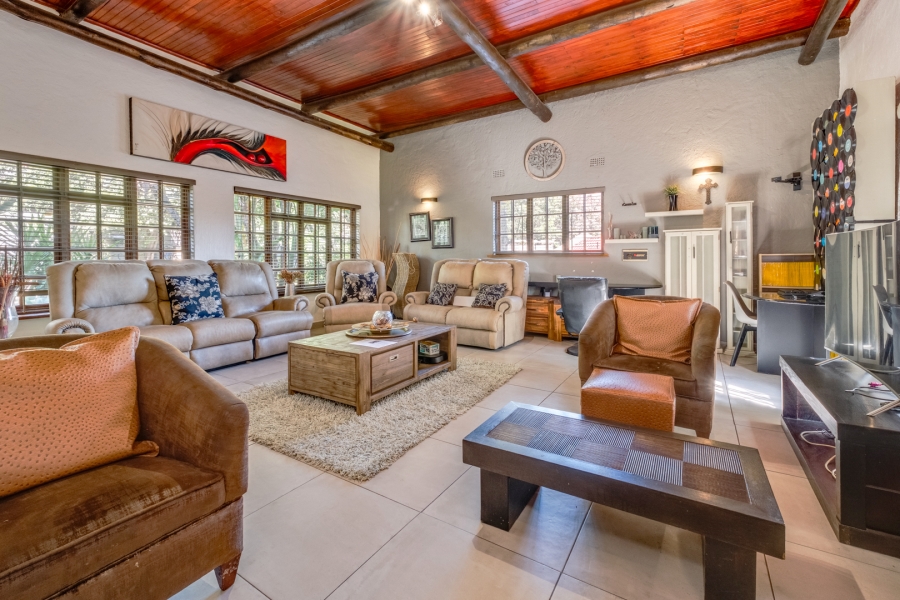 3 Bedroom Property for Sale in Douglasdale Gauteng