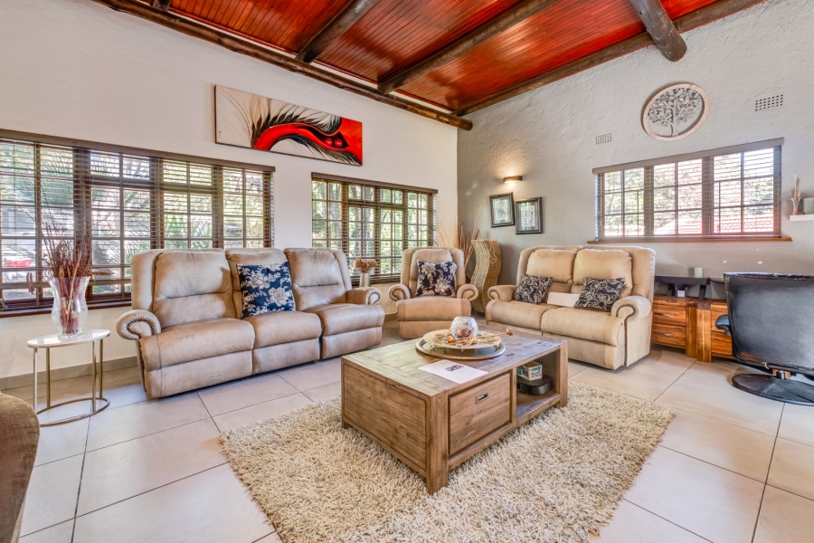 3 Bedroom Property for Sale in Douglasdale Gauteng