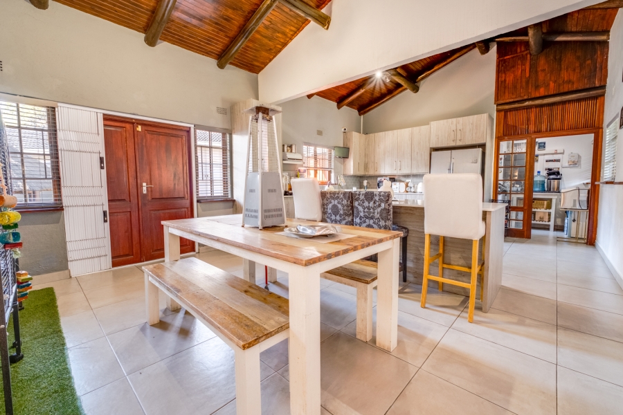 3 Bedroom Property for Sale in Douglasdale Gauteng