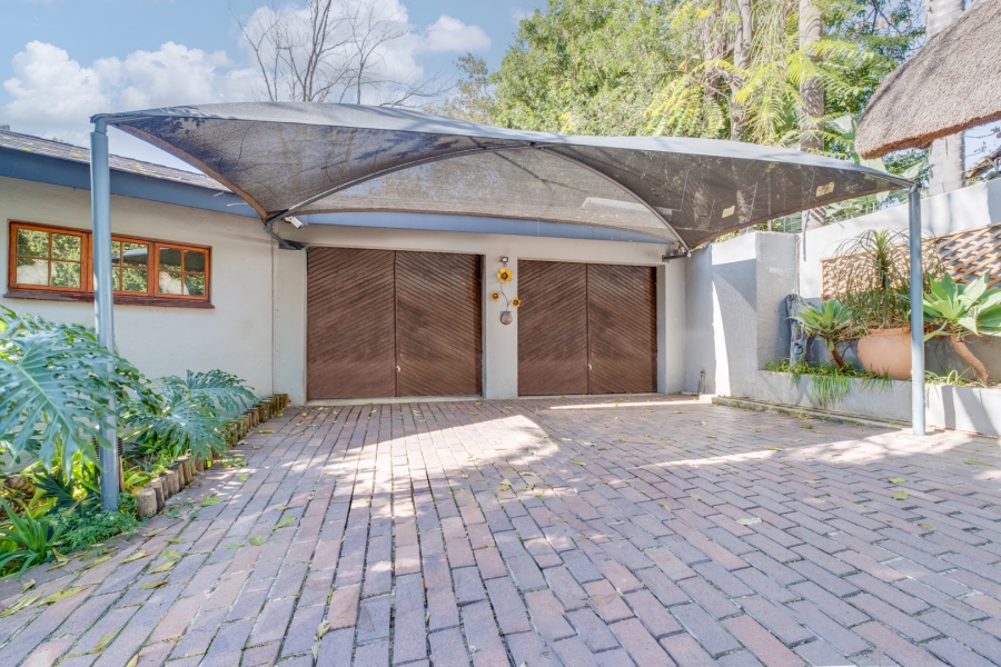 3 Bedroom Property for Sale in Douglasdale Gauteng
