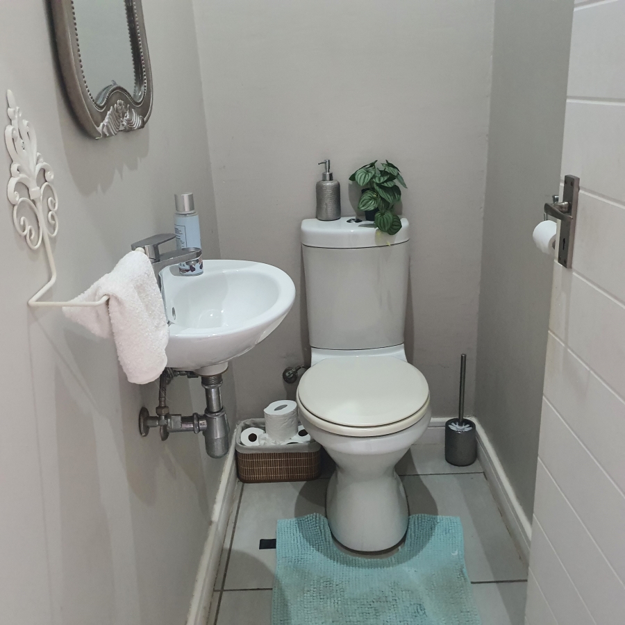 3 Bedroom Property for Sale in Equestria Gauteng