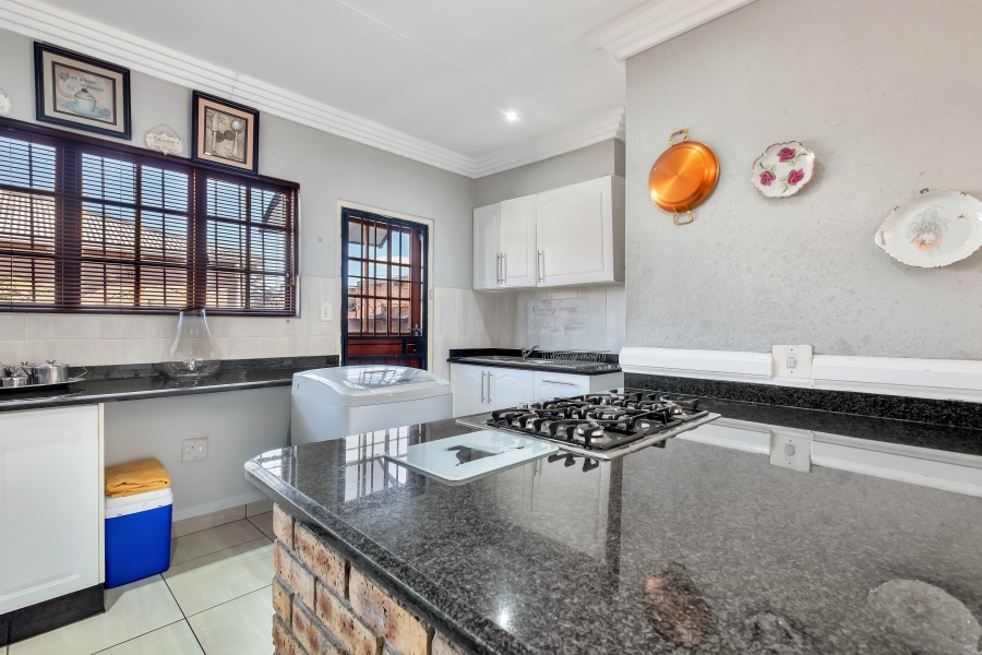 3 Bedroom Property for Sale in Westdene Gauteng