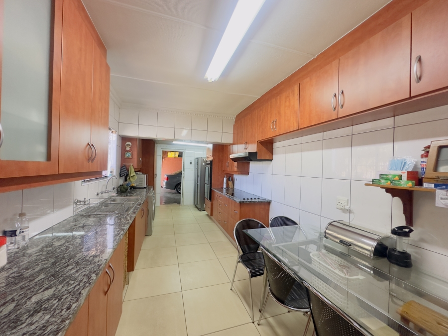4 Bedroom Property for Sale in Lambton Gardens Gauteng