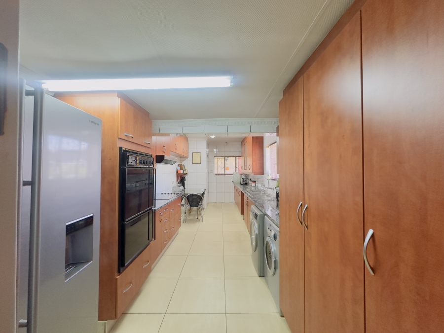 4 Bedroom Property for Sale in Lambton Gardens Gauteng