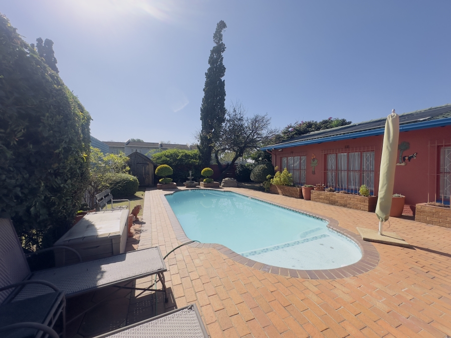 4 Bedroom Property for Sale in Lambton Gardens Gauteng