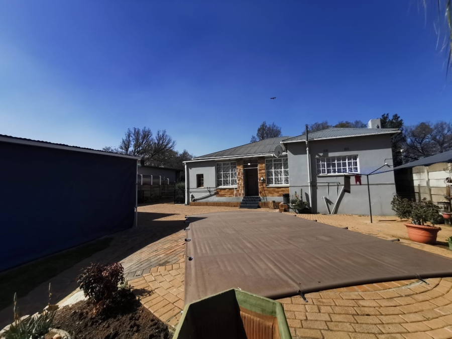 3 Bedroom Property for Sale in Florentia Gauteng