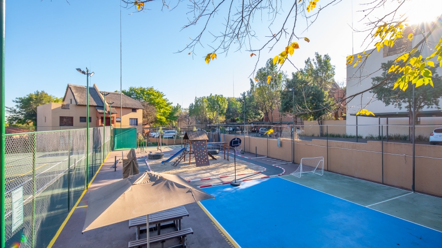 To Let 1 Bedroom Property for Rent in Douglasdale Gauteng