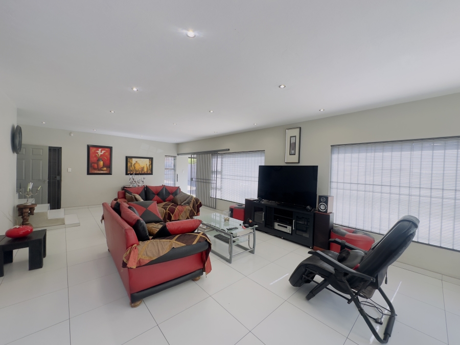 3 Bedroom Property for Sale in Lambton Gauteng
