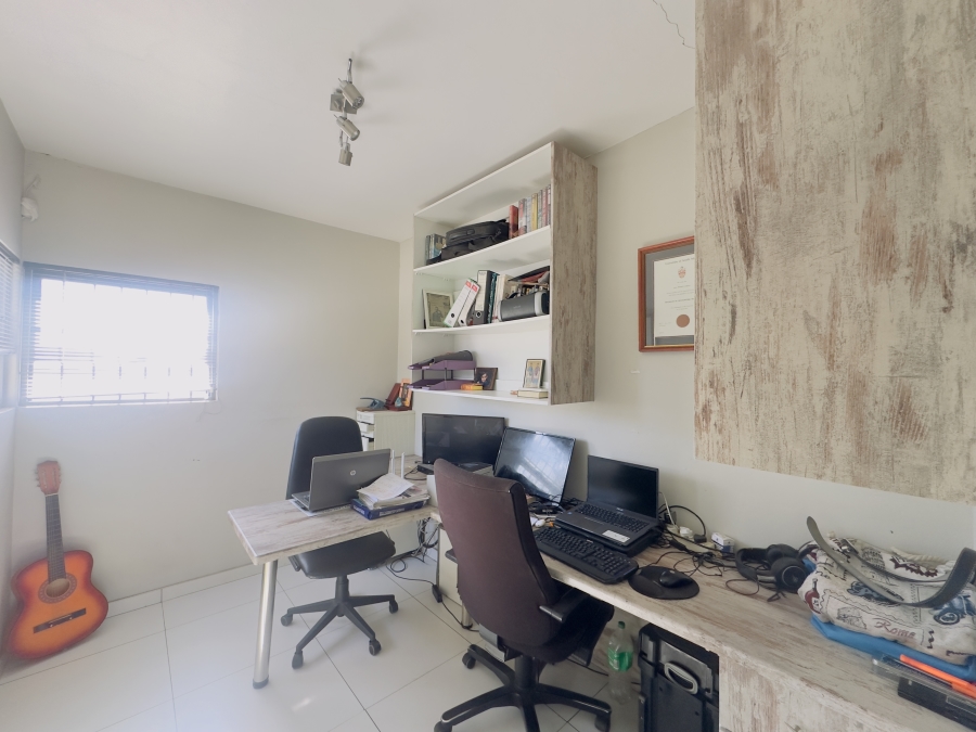 3 Bedroom Property for Sale in Lambton Gauteng