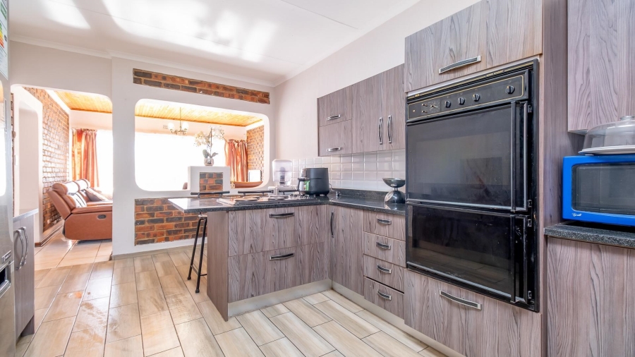 4 Bedroom Property for Sale in Randpark Ridge Gauteng