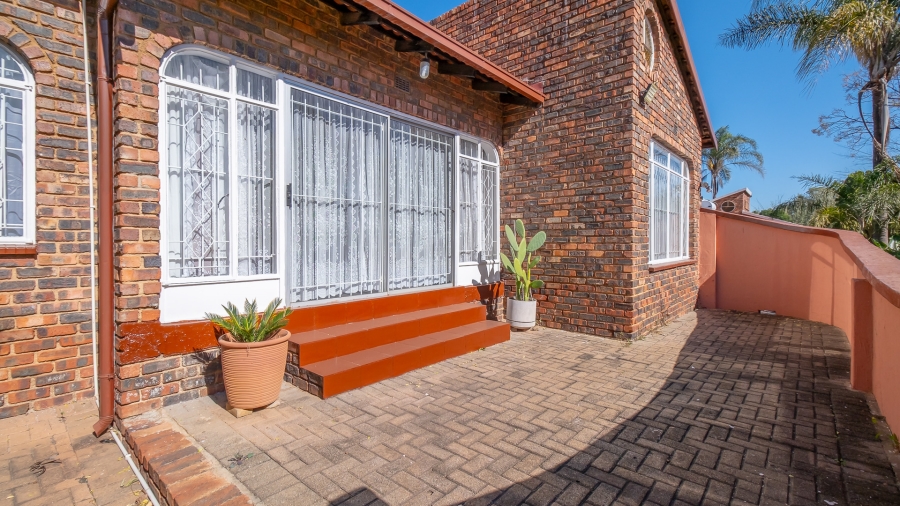 4 Bedroom Property for Sale in Randpark Ridge Gauteng