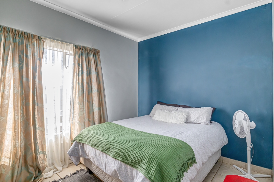 2 Bedroom Property for Sale in Esther Park Gauteng