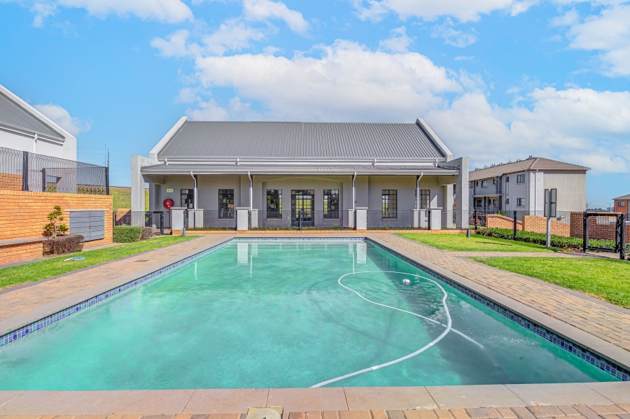 2 Bedroom Property for Sale in Esther Park Gauteng