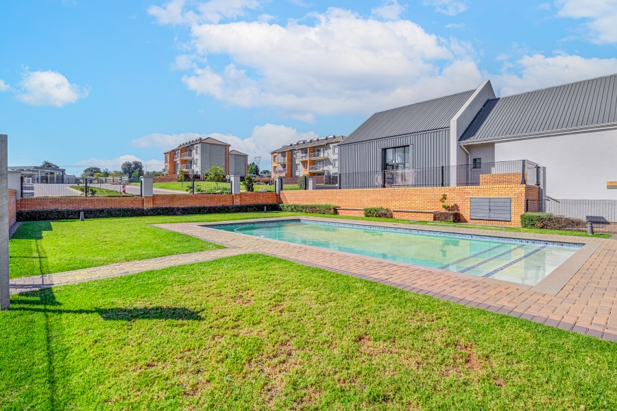 2 Bedroom Property for Sale in Esther Park Gauteng