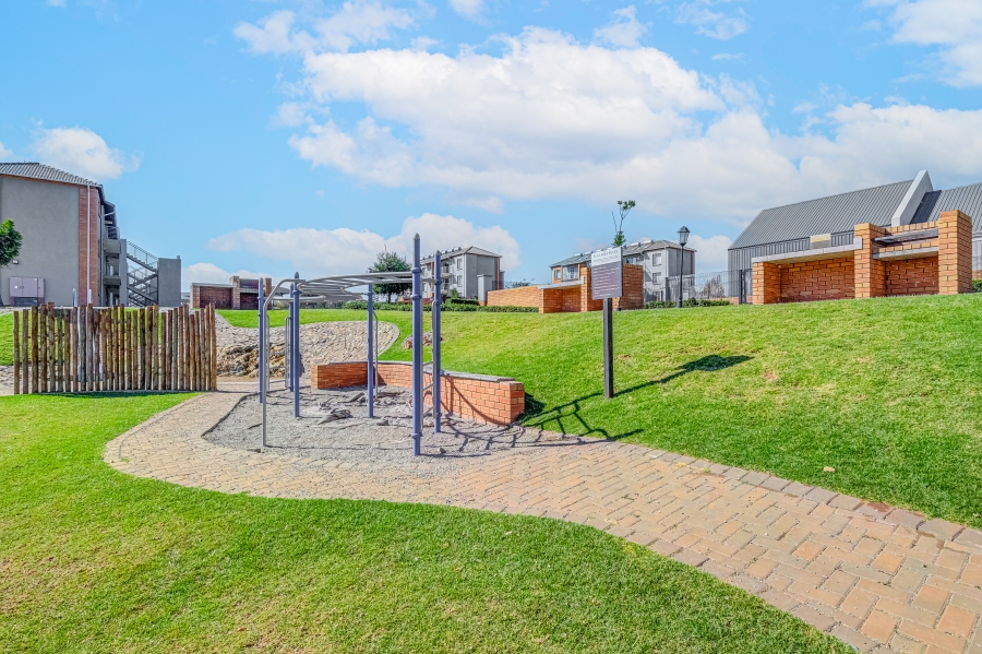 2 Bedroom Property for Sale in Esther Park Gauteng