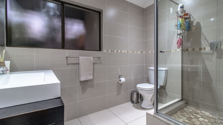 2 Bedroom Property for Sale in Bedfordview Gauteng