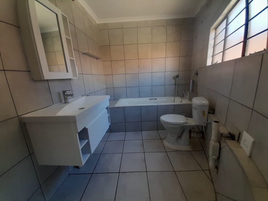 To Let 2 Bedroom Property for Rent in Randpark Ridge Gauteng