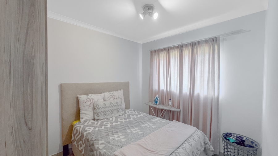 4 Bedroom Property for Sale in Esther Park Gauteng