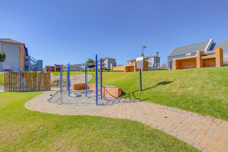 4 Bedroom Property for Sale in Esther Park Gauteng
