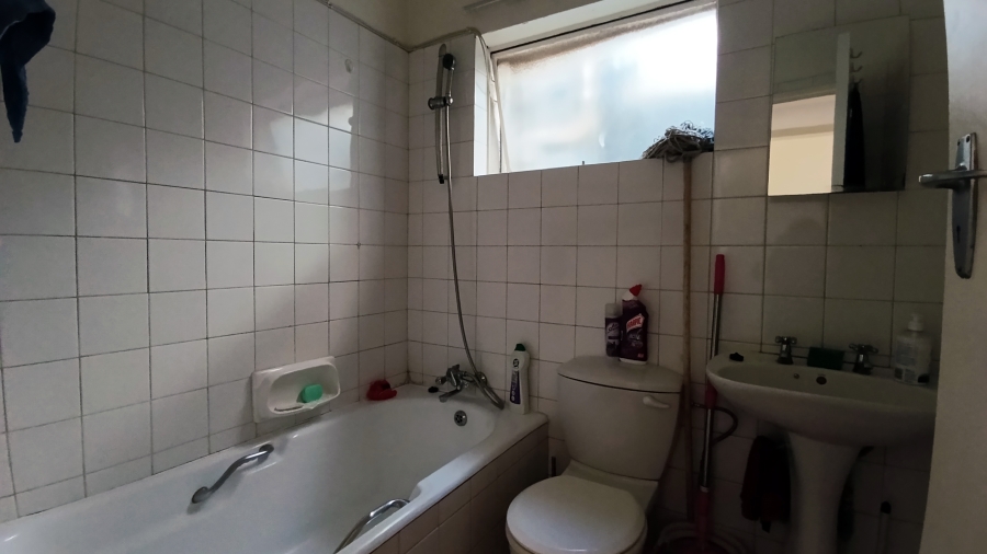 2 Bedroom Property for Sale in Wonderboom South Gauteng