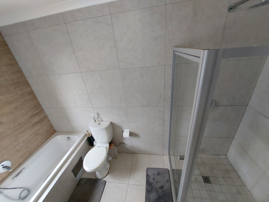 To Let 1 Bedroom Property for Rent in Linbro Park Gauteng