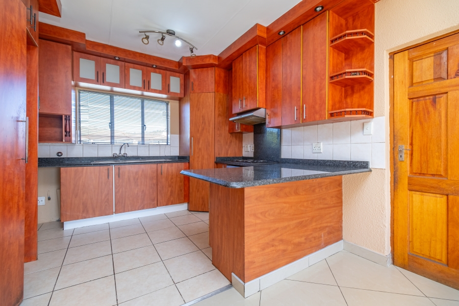 3 Bedroom Property for Sale in Willowbrook Gauteng