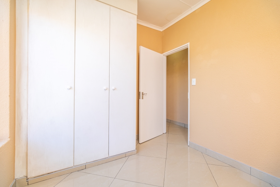 3 Bedroom Property for Sale in Willowbrook Gauteng