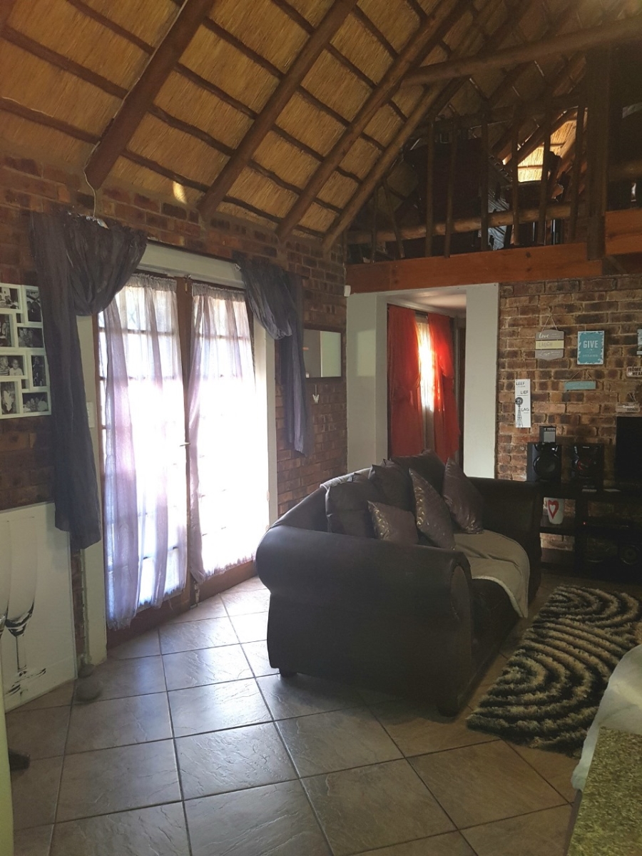 3 Bedroom Property for Sale in Vanderbijlpark SE 2 Gauteng