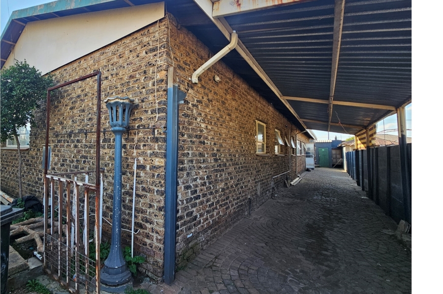3 Bedroom Property for Sale in Randgate Gauteng