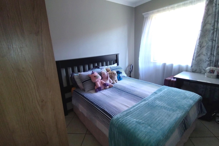 2 Bedroom Property for Sale in Monavoni Gauteng