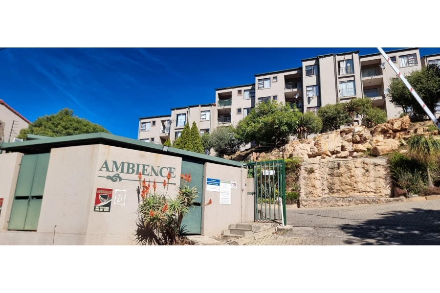 2 Bedroom Property for Sale in Wilro Park Gauteng