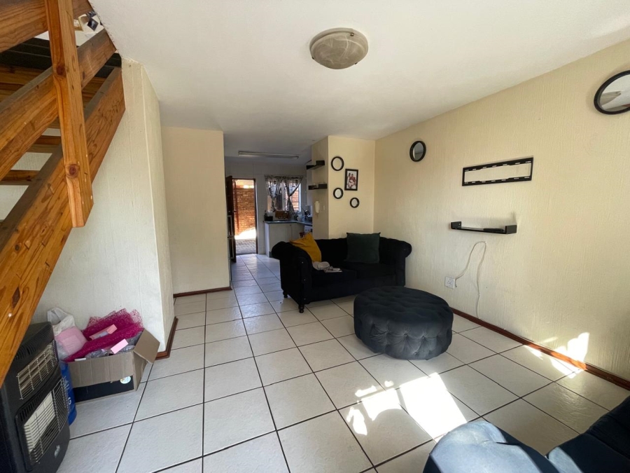 3 Bedroom Property for Sale in Bromhof Gauteng