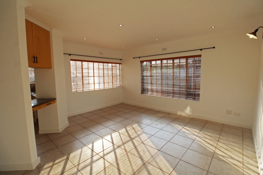 2 Bedroom Property for Sale in Bryanston Gauteng