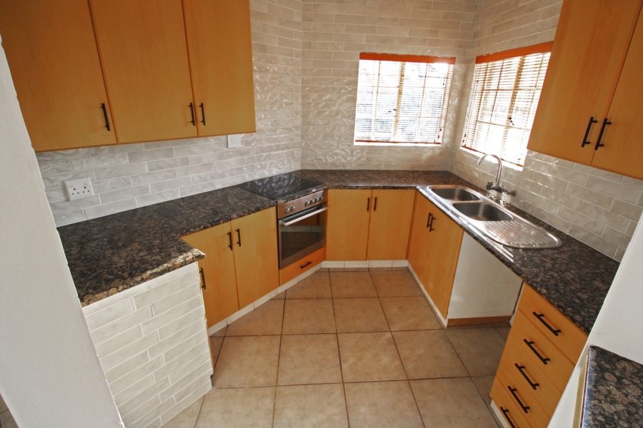 2 Bedroom Property for Sale in Bryanston Gauteng