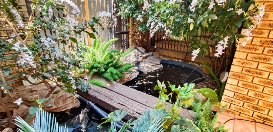 4 Bedroom Property for Sale in Meyersdal Gauteng