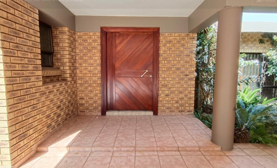 4 Bedroom Property for Sale in Meyersdal Gauteng