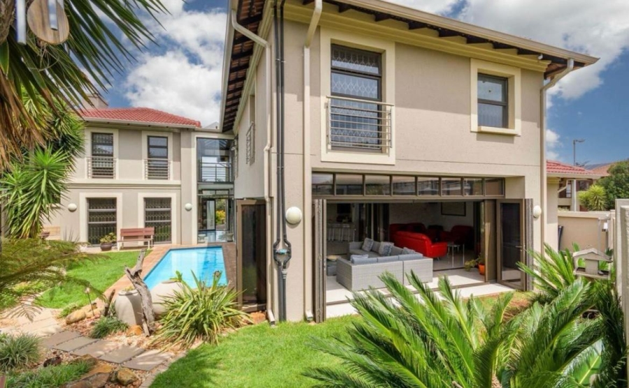 4 Bedroom Property for Sale in Aspen Hills Gauteng