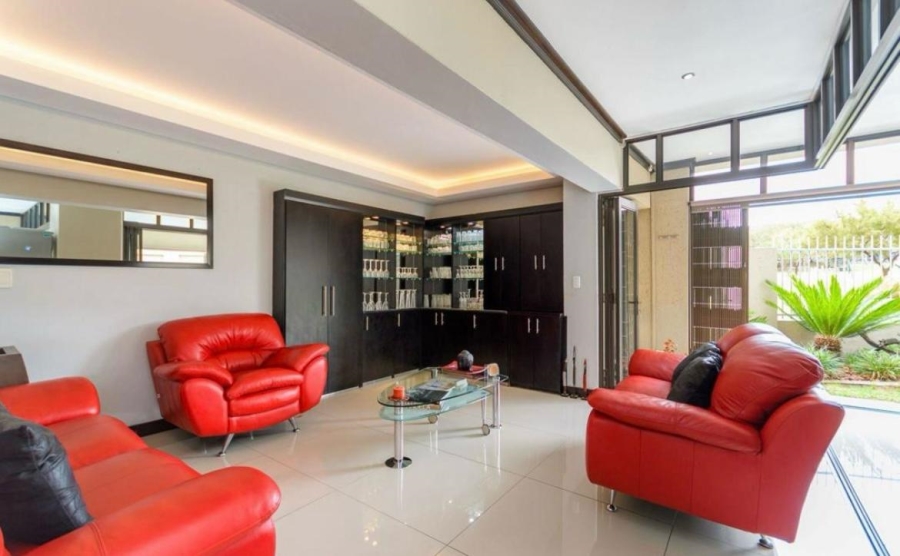 4 Bedroom Property for Sale in Aspen Hills Gauteng