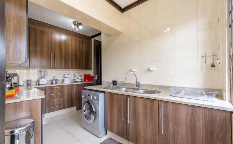 4 Bedroom Property for Sale in Aspen Hills Gauteng
