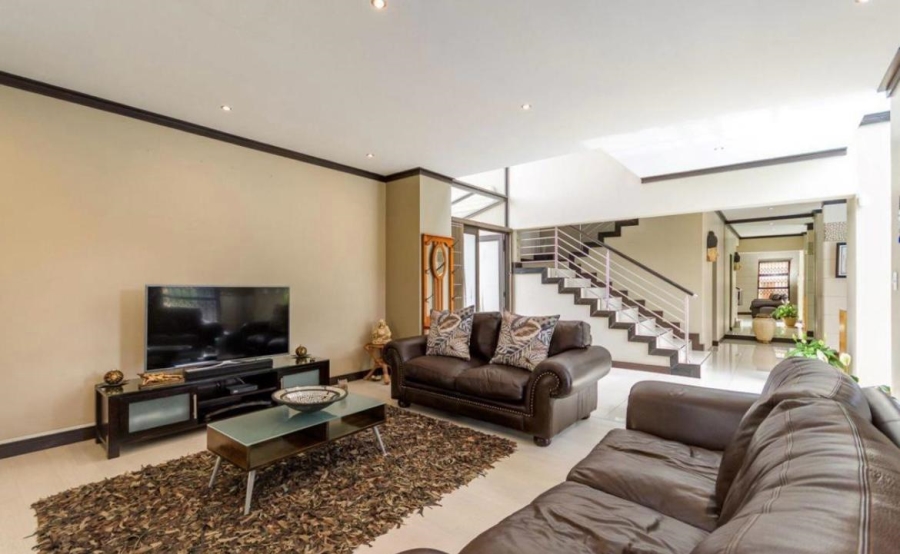 4 Bedroom Property for Sale in Aspen Hills Gauteng