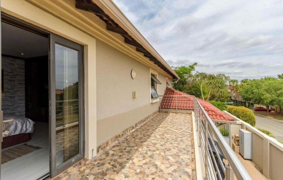 4 Bedroom Property for Sale in Aspen Hills Gauteng