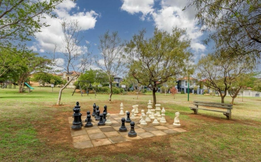 4 Bedroom Property for Sale in Aspen Hills Gauteng