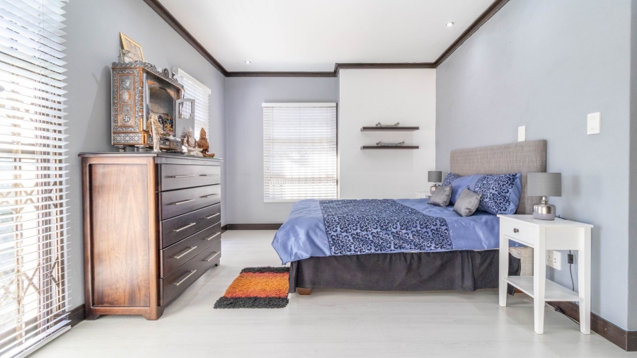 4 Bedroom Property for Sale in Aspen Hills Gauteng