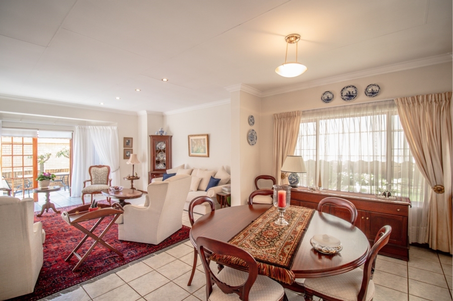 3 Bedroom Property for Sale in Eldoraigne Gauteng